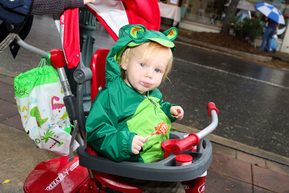 Halloween Trick or Treat Downtown Morganton 2019-9427.JPG